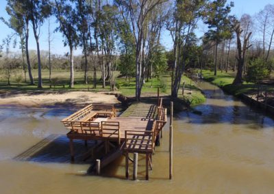 muelle con baranda