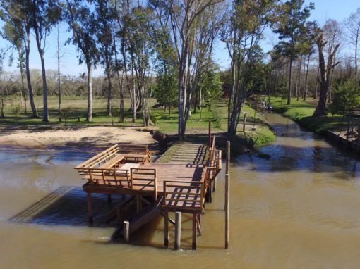 muelle con baranda